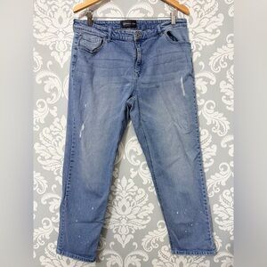 4/$25 • Reitmans Distressed Mid-Rise Ankle Jeans